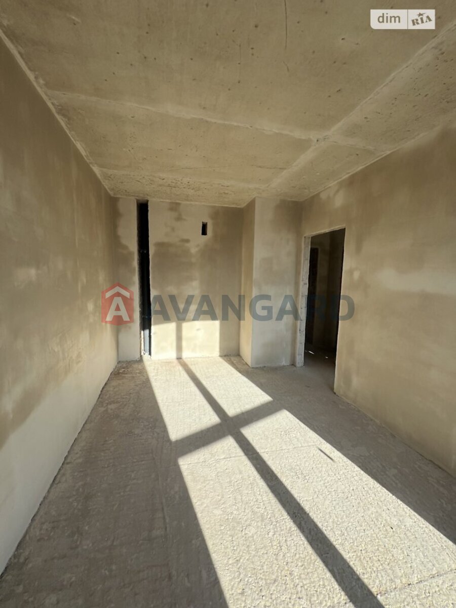 1 ��. ��������, 32/27/5 ��. �., 4/12 ������ ���� 10