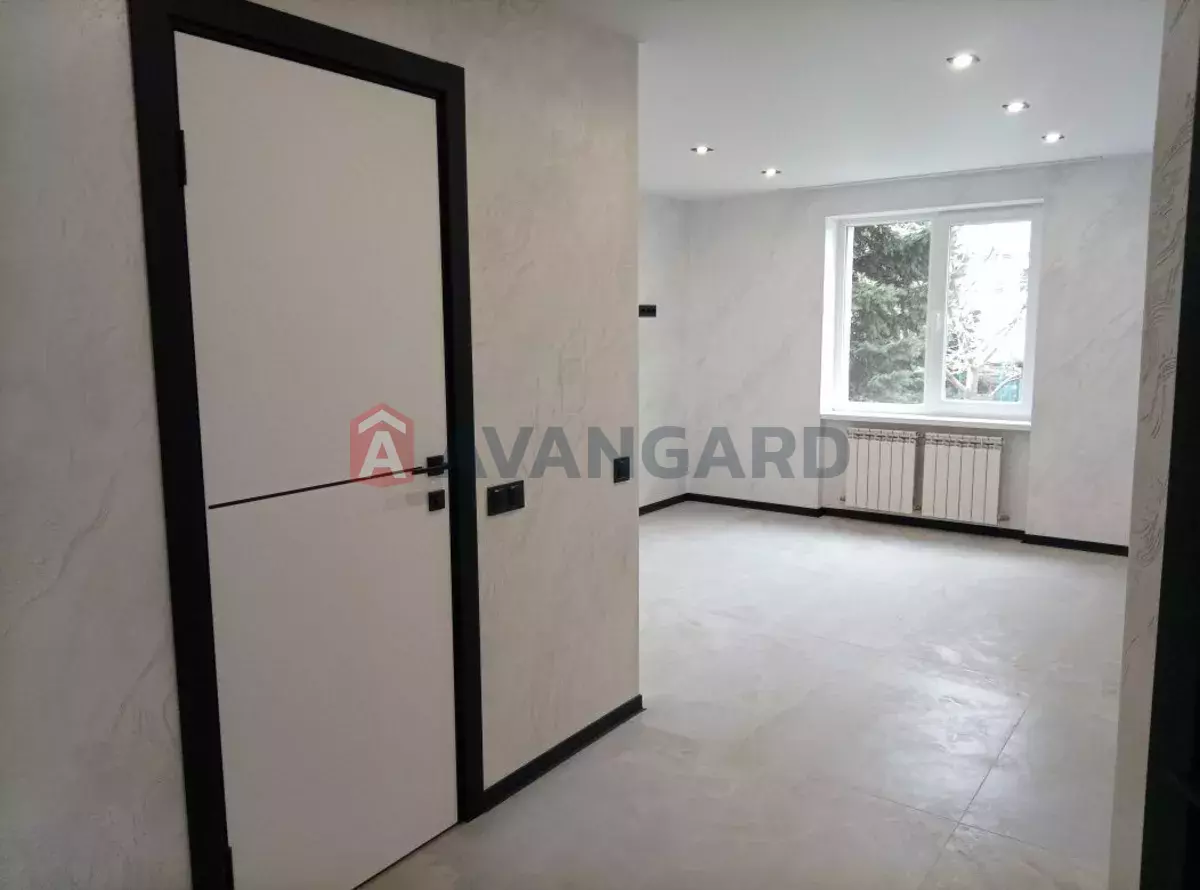 2 ��. ��������, 46/-/14 ��. �., 1/9 ������ ���� 4