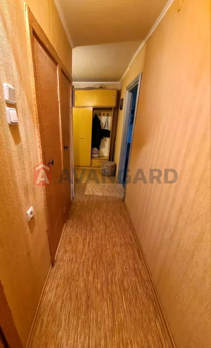 3 ����. ��������, 75/-/9 ��. �., 9/16 ���� ���� 21