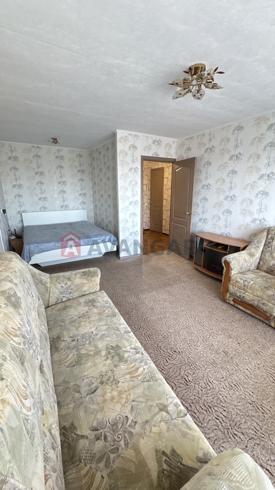 1 ��. ��������, 40,4/-/7,2 ��. �., 12/12 ������ ���� 8