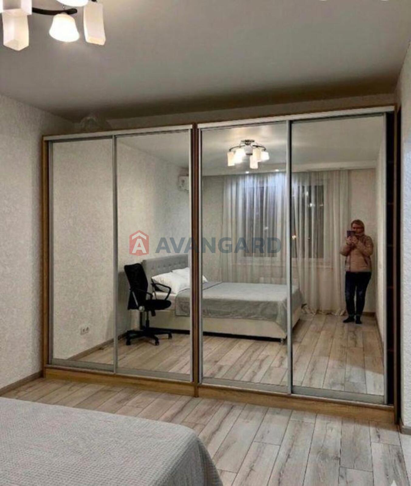 1 ��. ��������, 35/-/10 ��. �., 4/7 ������ ���� 2