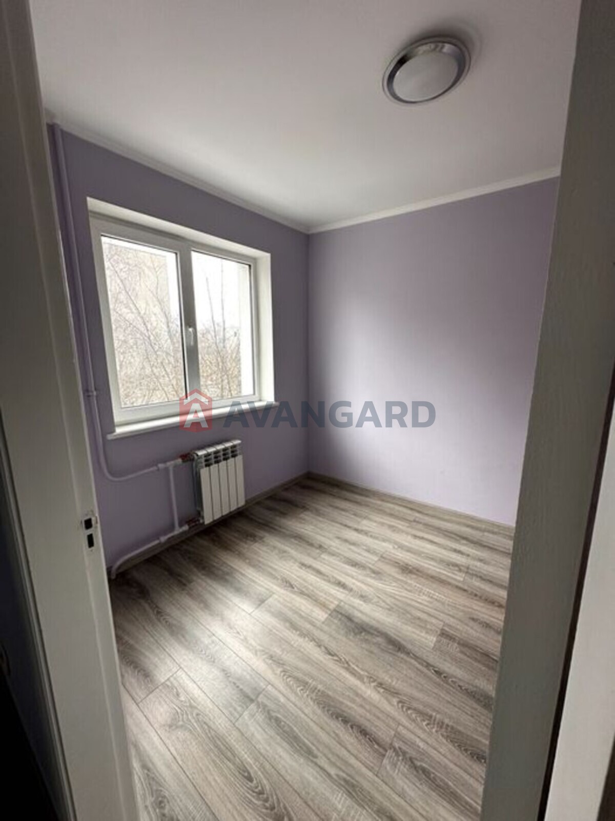 3 ��. ��������, 54/-/5 ��. �., 4/5 ������ ���� 3