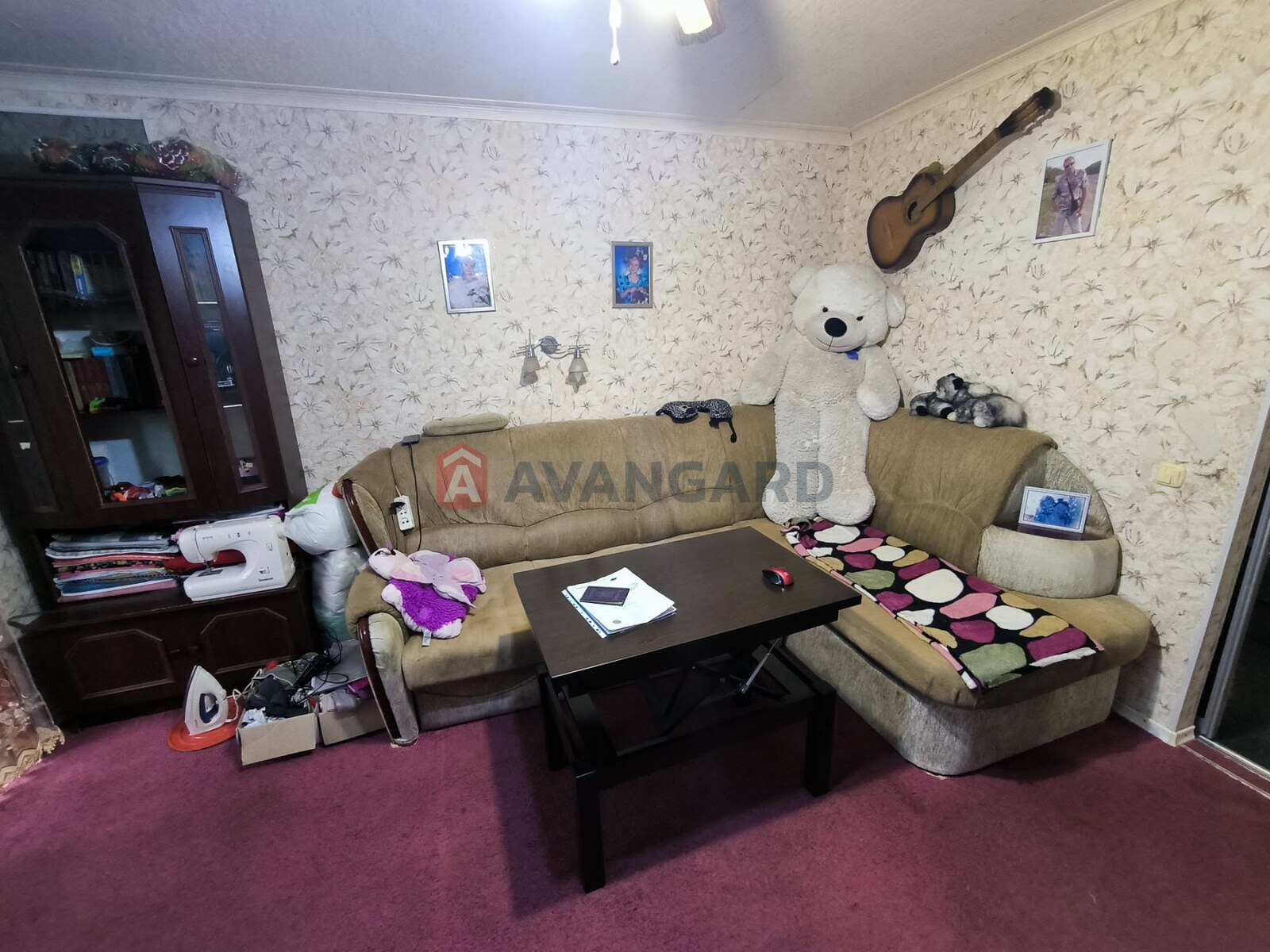 3 ��. ��������, 65/-/10 ��. �., 6/9 ������ ���� 4