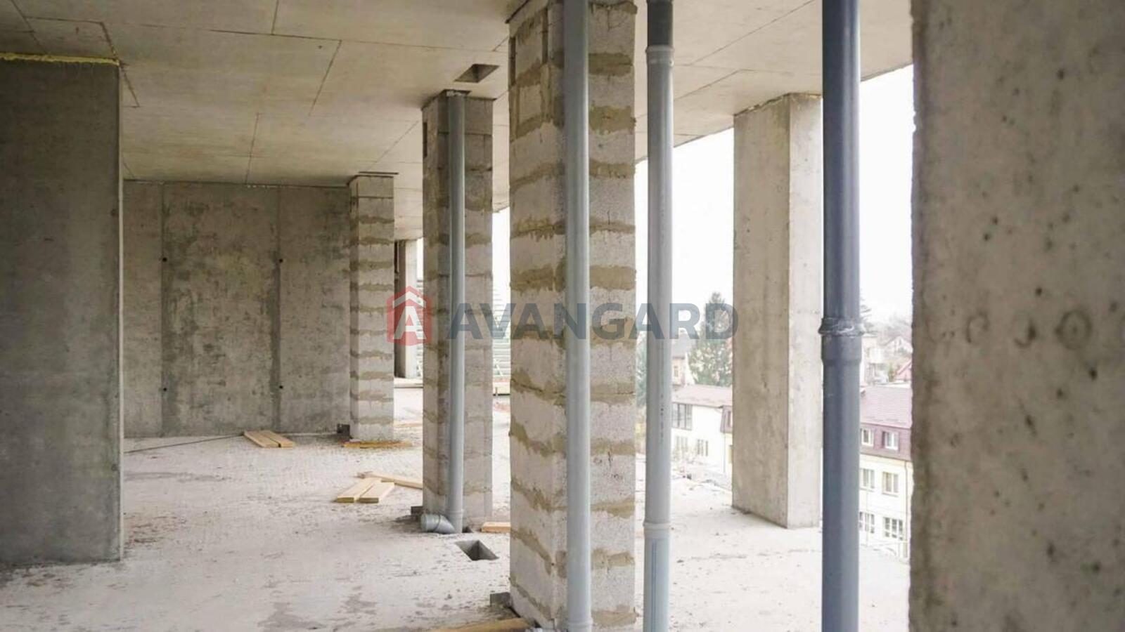 1 ��. ��������, 30/13/8 ��. �., 5/6 ������ ���� 1