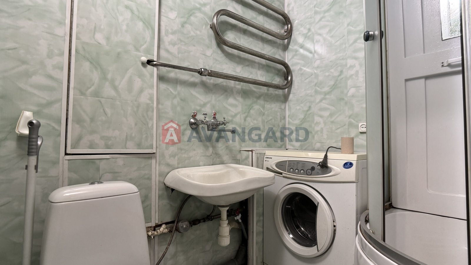 3 ��. ��������, 60/40/6 ��. �., 5/5 ������ ���� 9