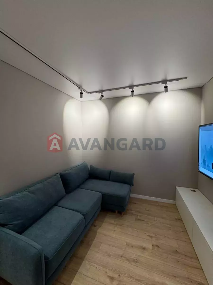 1 ��. ��������, 40/-/10 ��. �., 5/9 ������ ���� 2