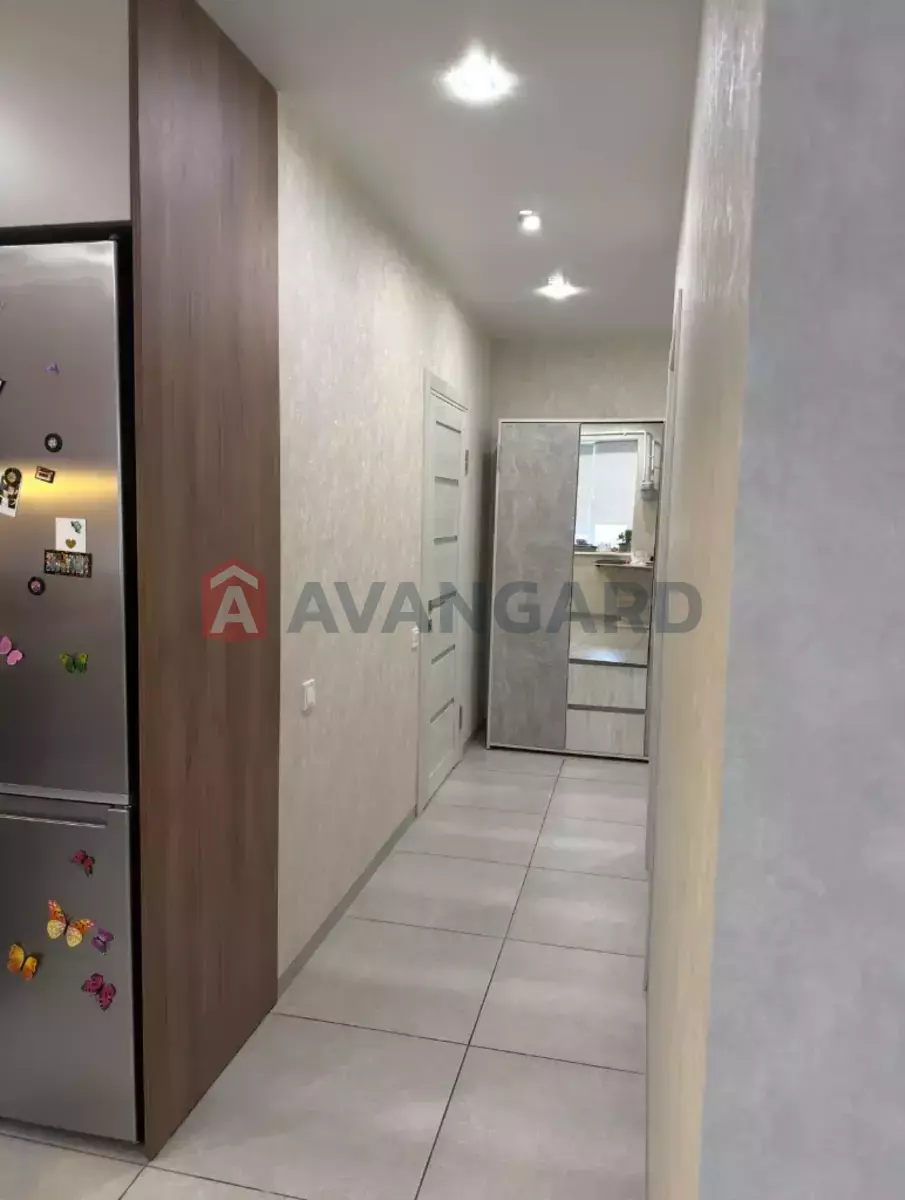 1 ��. ��������, 49/-/- ��. �., 10/12 ������ ���� 11