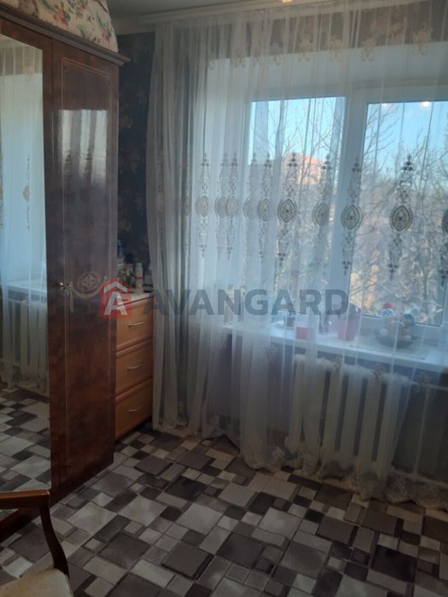 3 ��. ��������, 72/-/16 ��. �., 3/5 ������ ���� 5