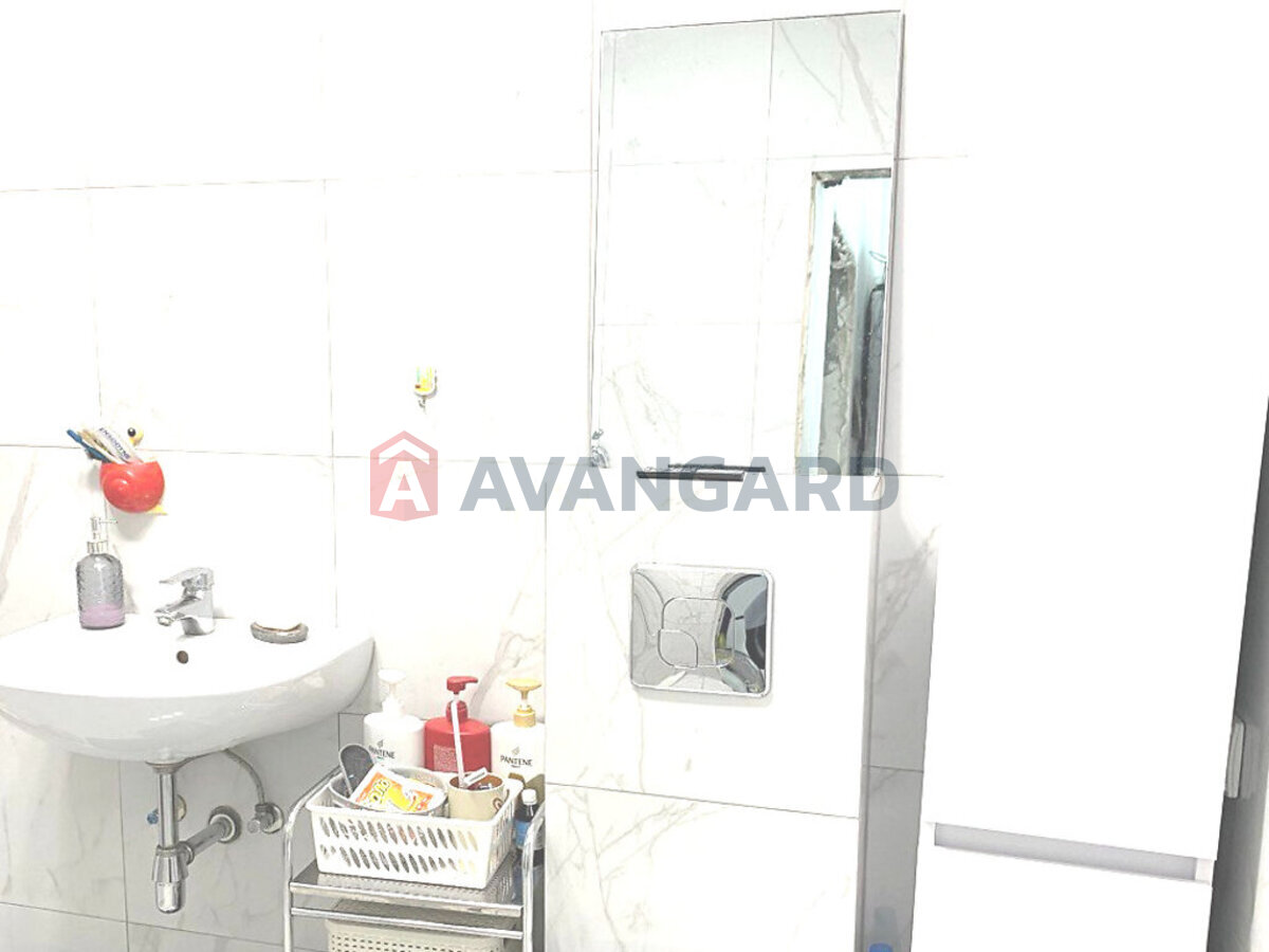 1 ��. ��������, 41/-/5 ��. �., 4/25 ������ ���� 9