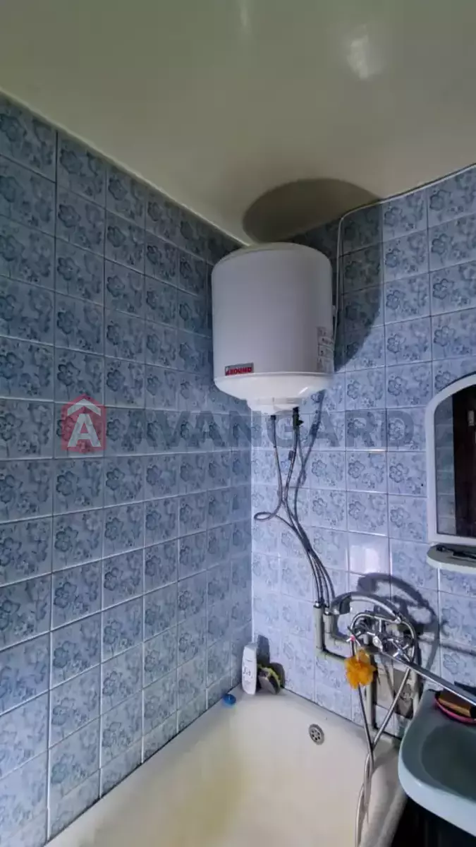 3 ��. ��������, 72/-/10 ��. �., 10/10 ������ ���� 16