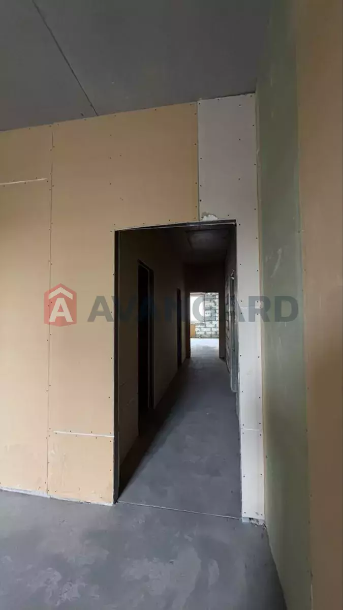 3 ��. ��������, 72/-/32 ��. �., 4/23 ������ ���� 6