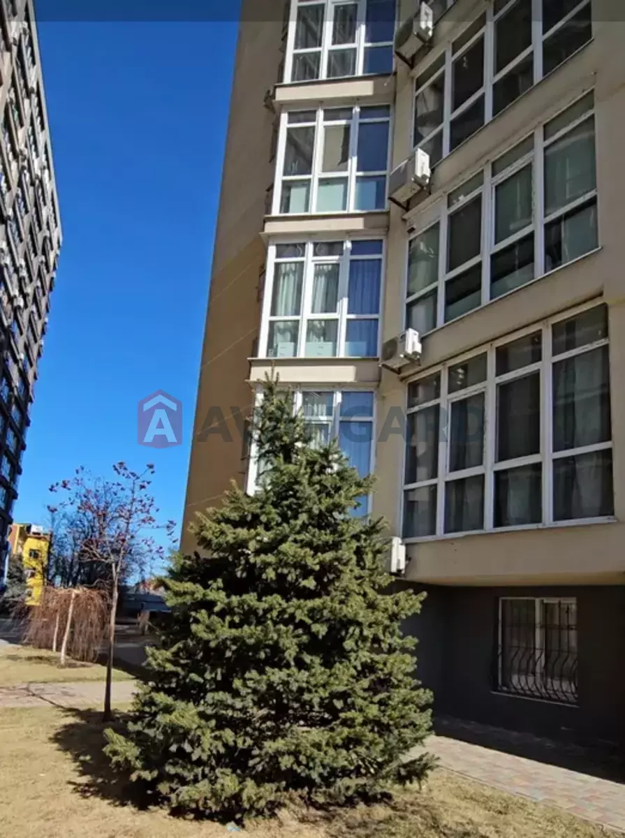 3 ��. ��������, 73/-/15 ��. �., 13/16 ������ ���� 2