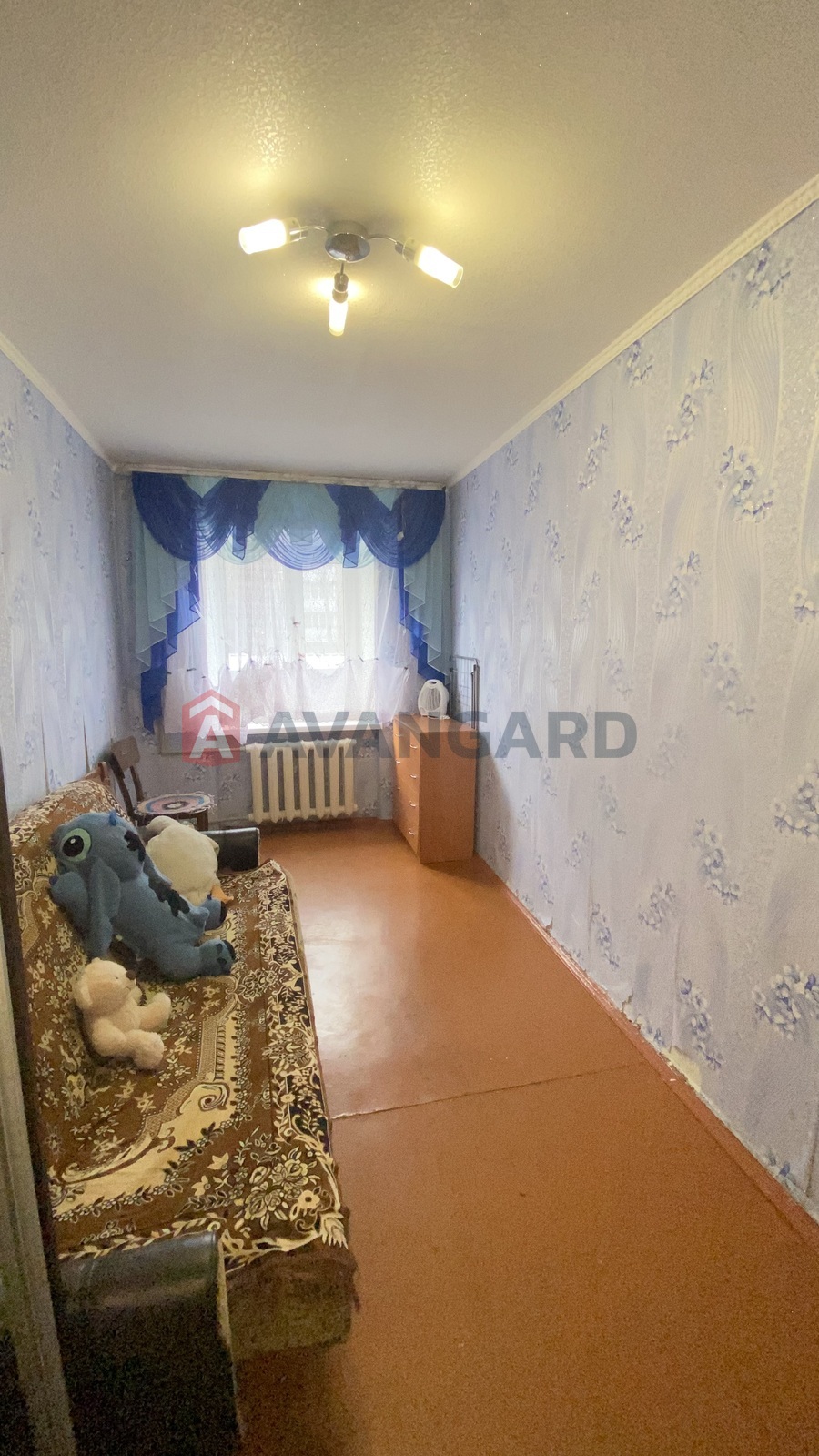 2 ��. ��������, 42/-/5 ��. �., 2/5 ������ ���� 8