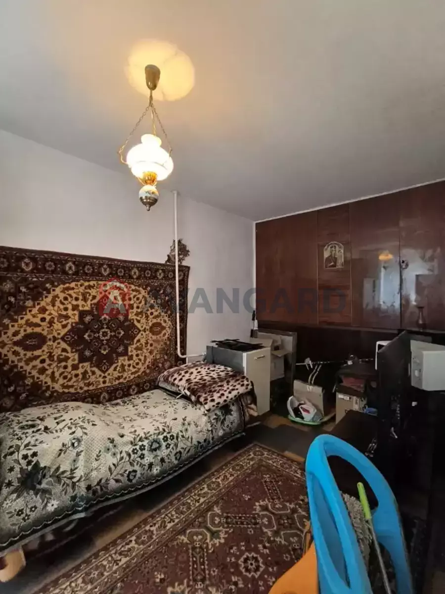 2 . , 46/-/- . ., 2/5   4