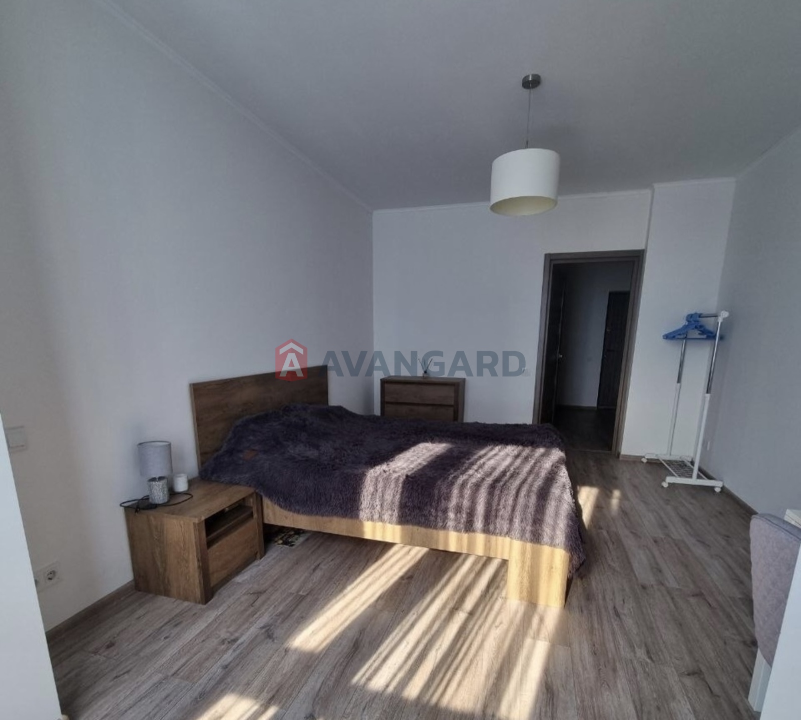 1 ��. ��������, 51/18/16 ��. �., 10/22 ������ ���� 9