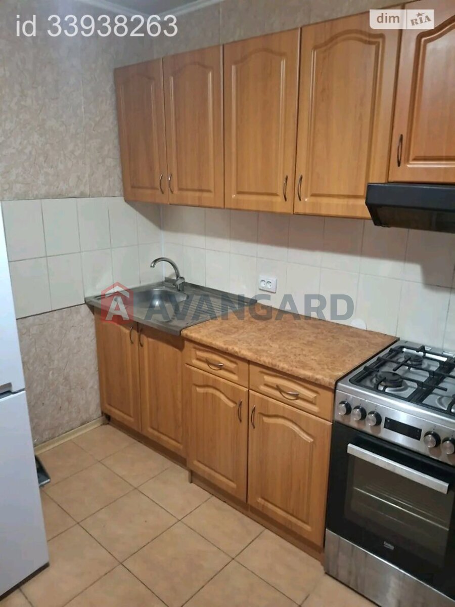 1 ����. ��������, 36/25/10 ��. �., 4/5 ���� ���� 8