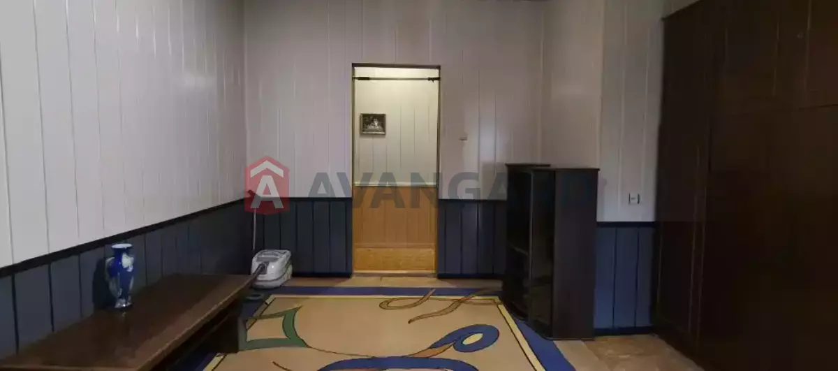 3 ��. ��������, 80/41/11 ��. �., 3/3 ������ ���� 15