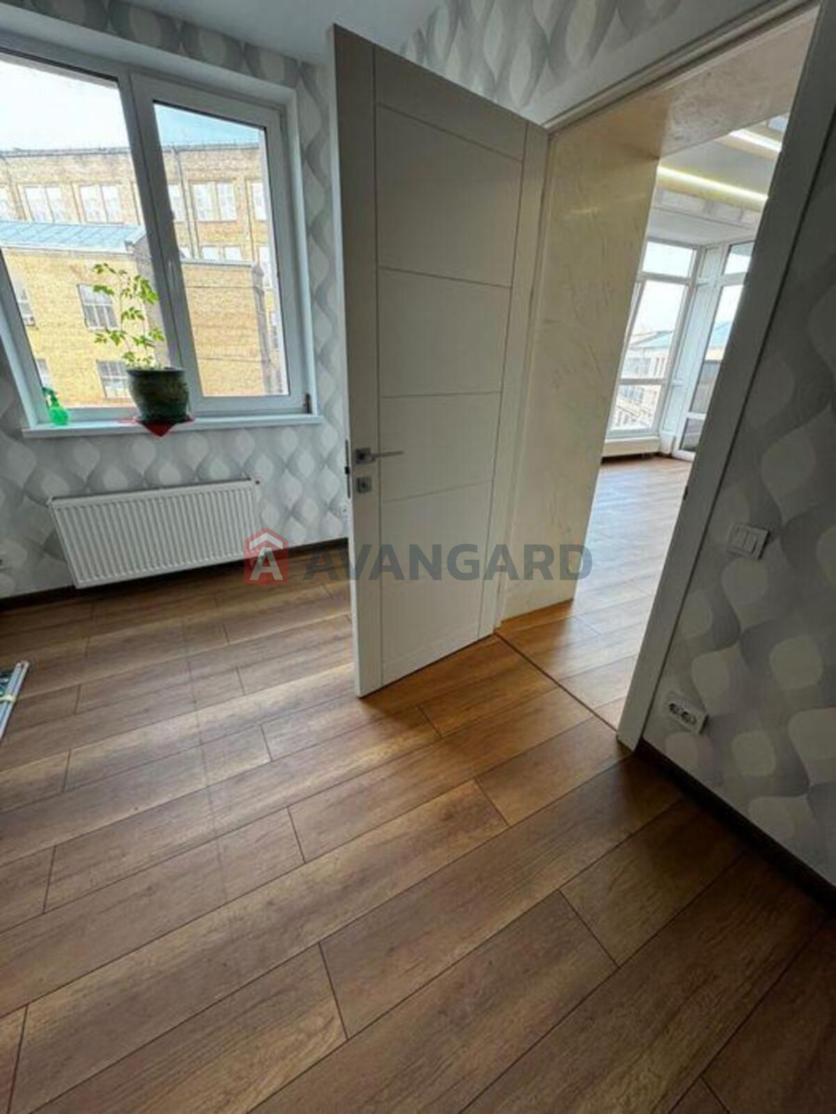 2 ��. ��������, 77/-/25 ��. �., 5/12 ������ ���� 10