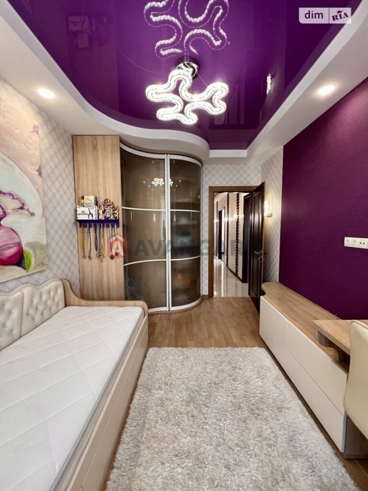 4 ��. ��������, 108/71/11 ��. �., 4/7 ������ ���� 21