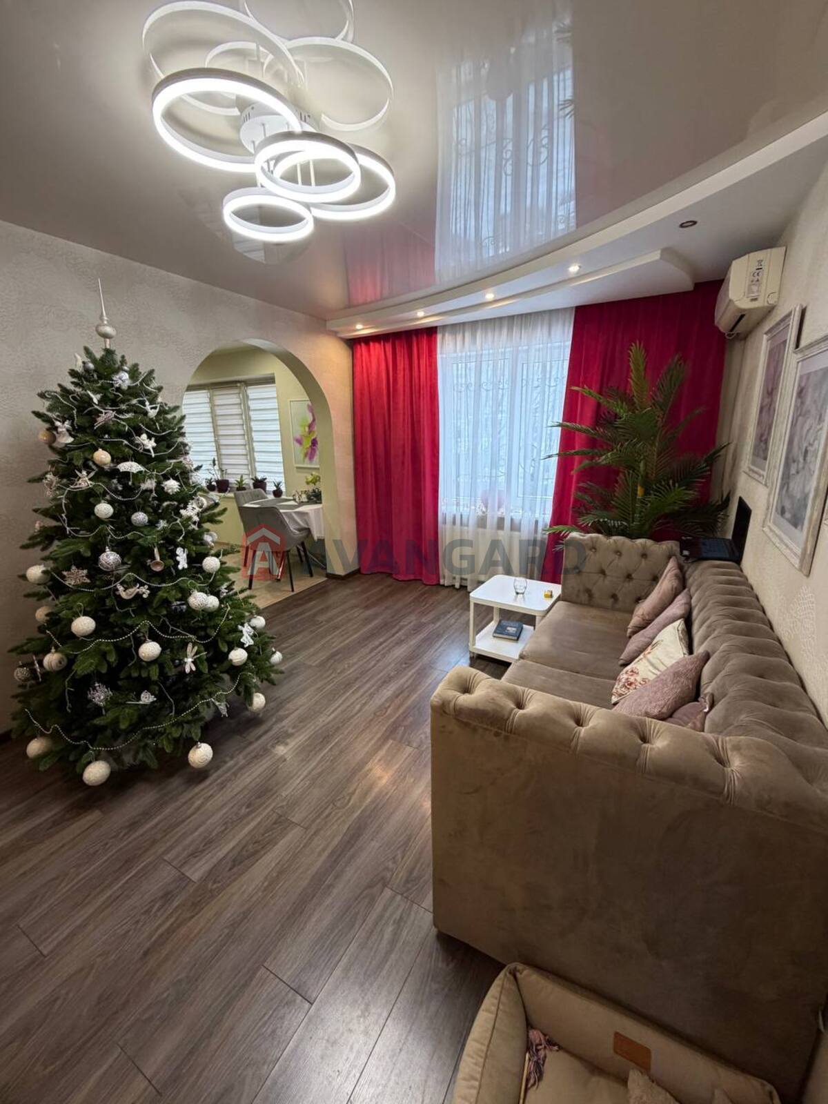 3 ��. ��������, 68/25/9 ��. �., 2/9 ������ ���� 4