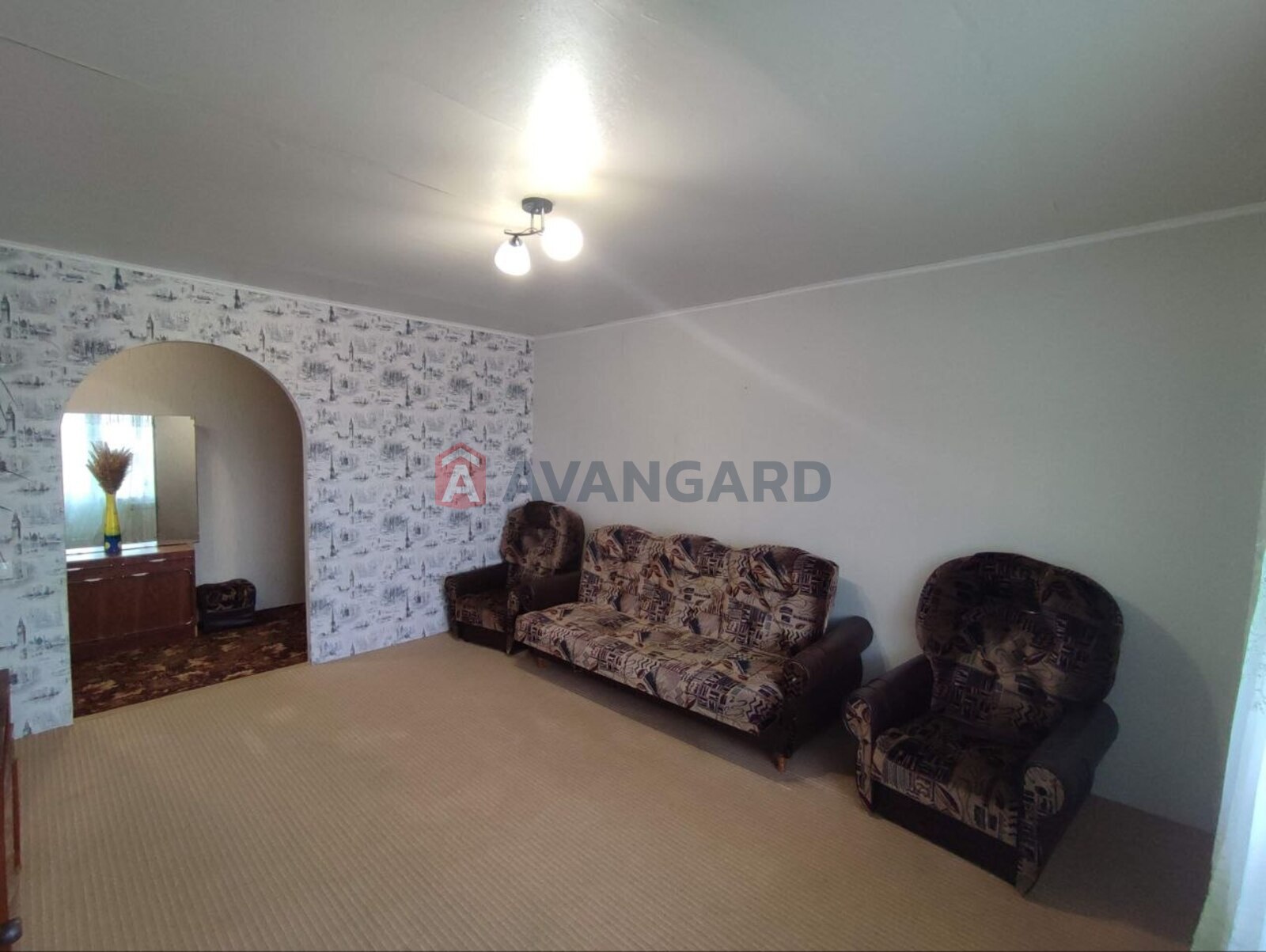 3 ��. ��������, 68/-/9 ��. �., 6/9 ������ ���� 4