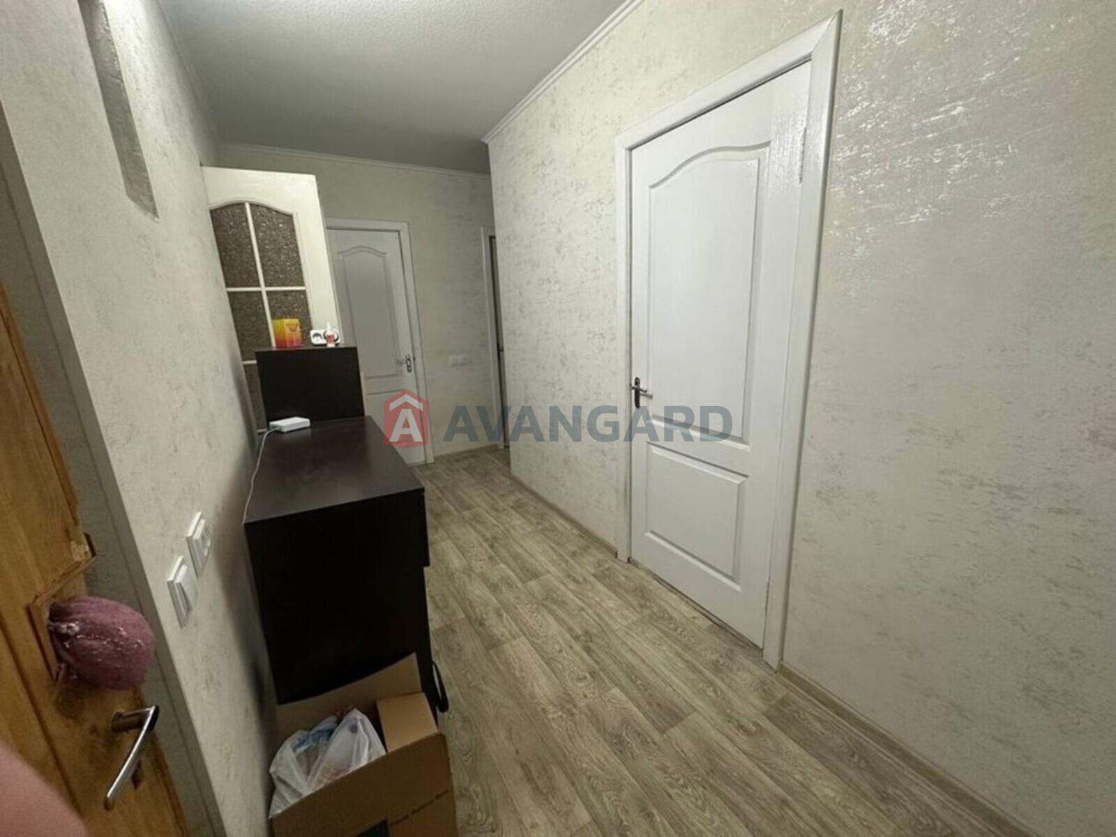 2 ��. ��������, 52/-/8 ��. �., 5/5 ������ ���� 7