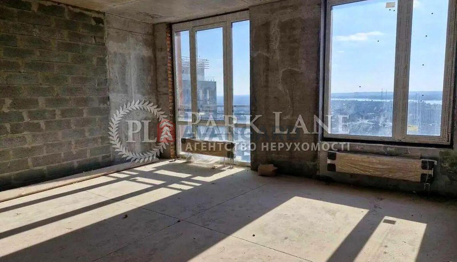 4 ��. ��������, 117/63/35 ��. �., 25/25 ������ ���� 4