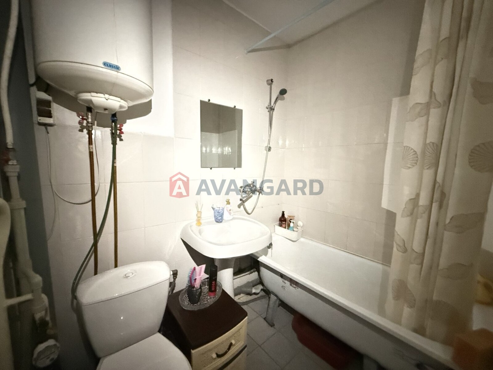 2 ��. ��������, 50/28/8 ��. �., 10/10 ������ ���� 3