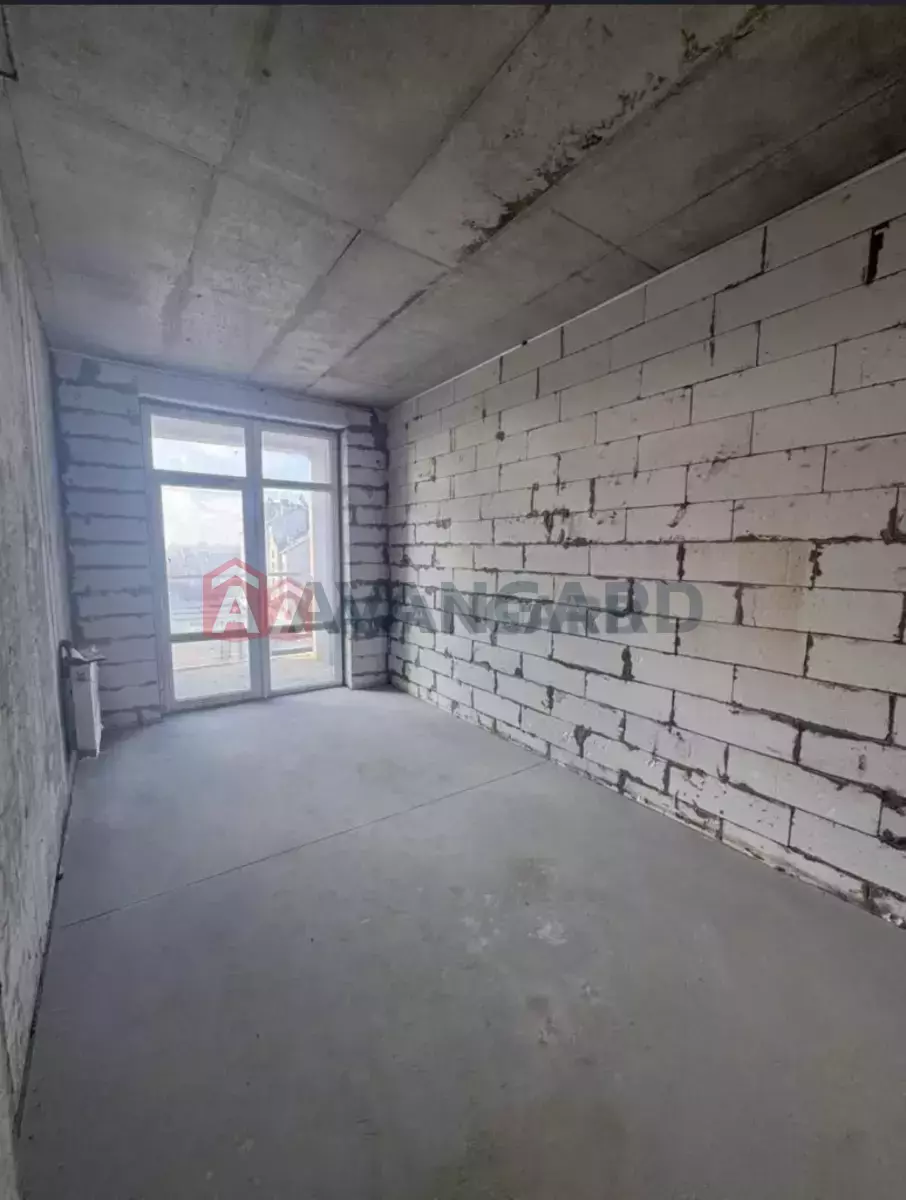 2 ��. ��������, 58/-/10 ��. �., 8/20 ������ ���� 10