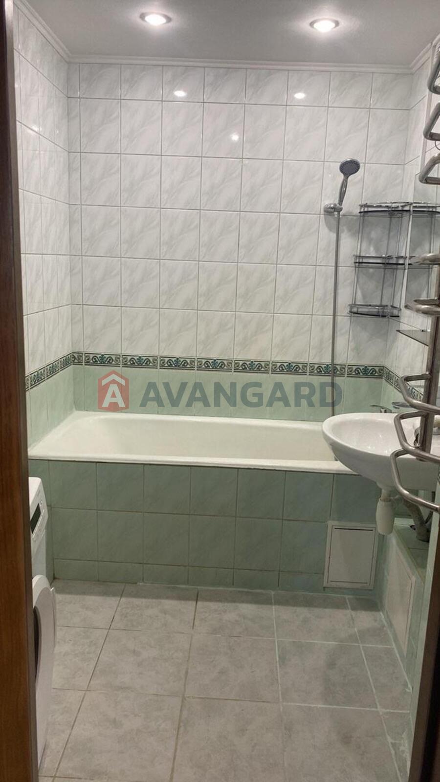 4 ��. ��������, 87,5/-/8,5 ��. �., 10/16 ������ ���� 20