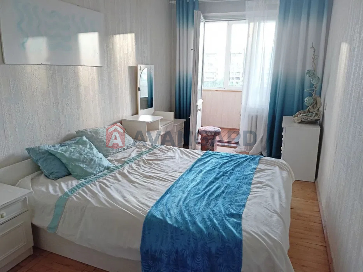 3 ��. ��������, 65/-/8 ��. �., 6/9 ������ ���� 2