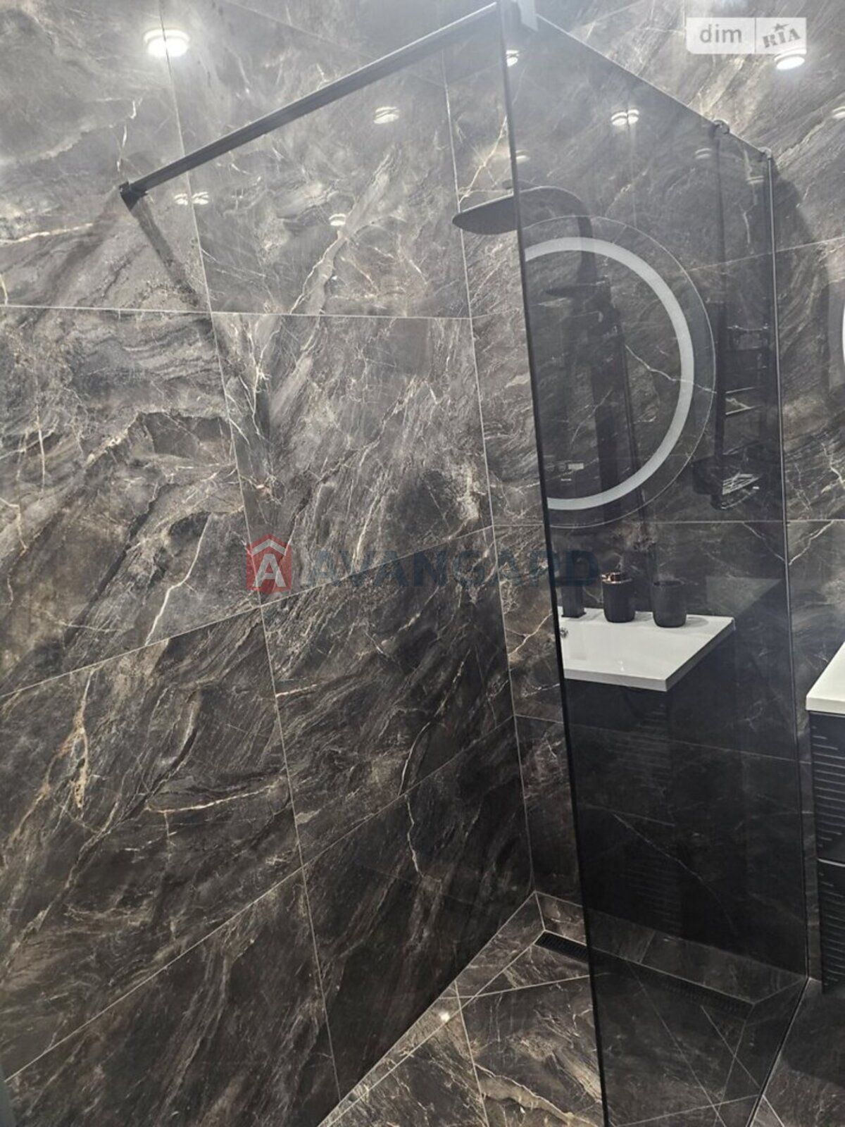 1 ��. ��������, 48/14/24 ��. �., 2/16 ������ ���� 22