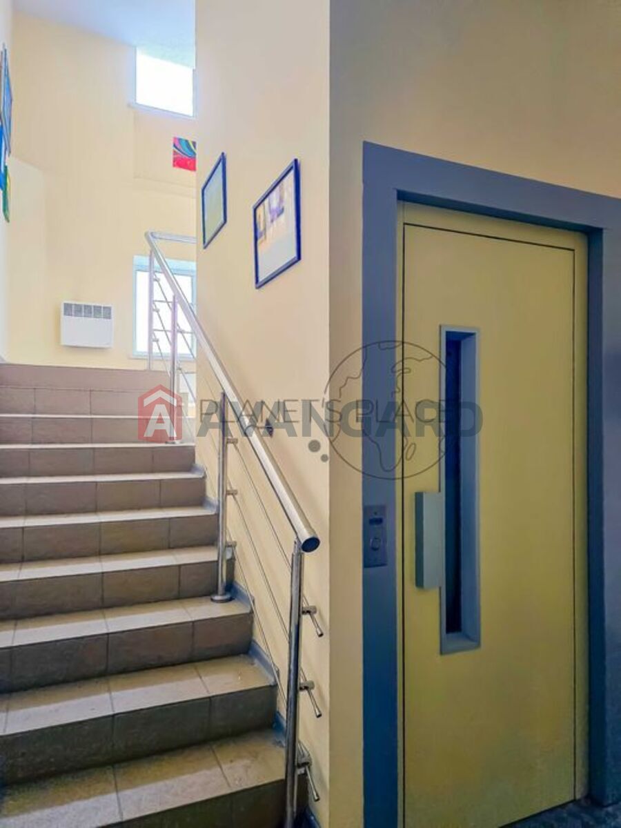 2 ��. ��������, 51/-/6 ��. �., 5/5 ������ ���� 11