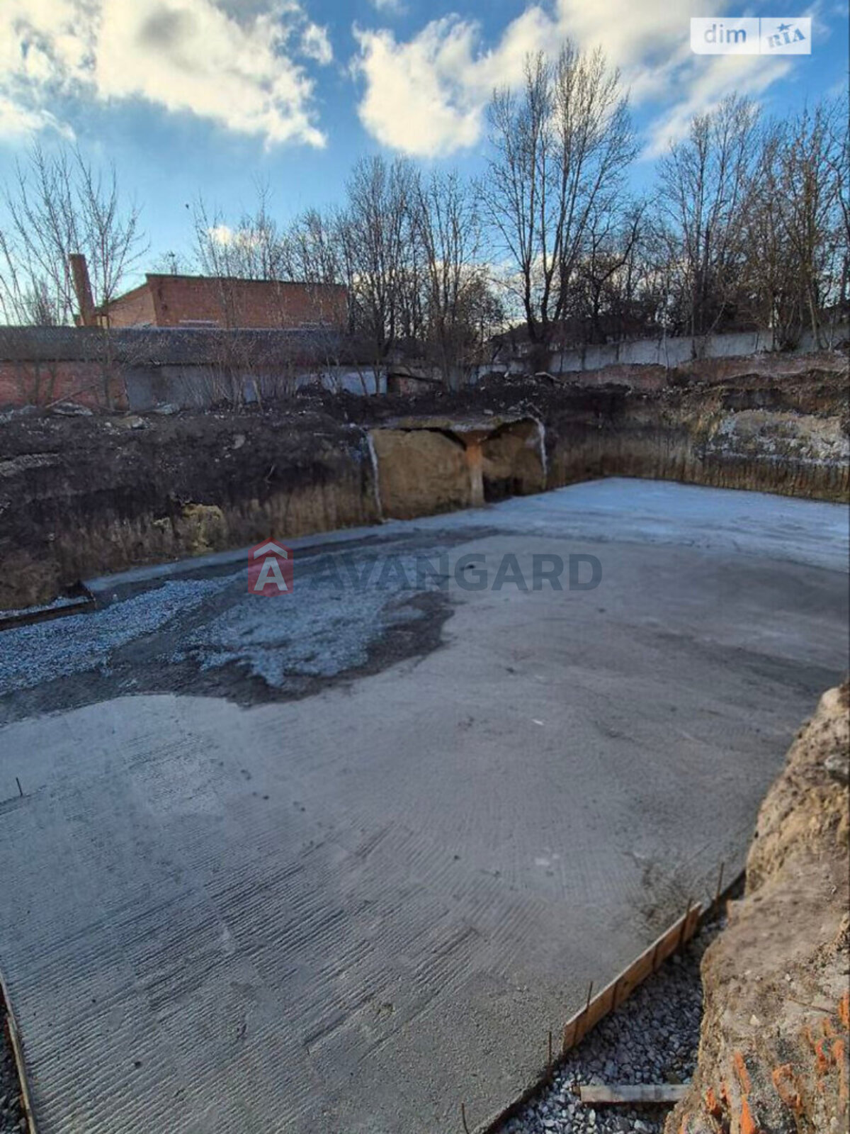 1 ��. ��������, 56/-/- ��. �., 1/10 ������ ���� 9