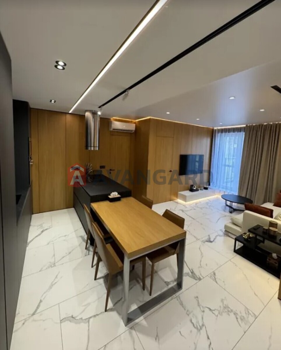 3 ��. ��������, 61/-/- ��. �., 5/17 ������ ���� 3