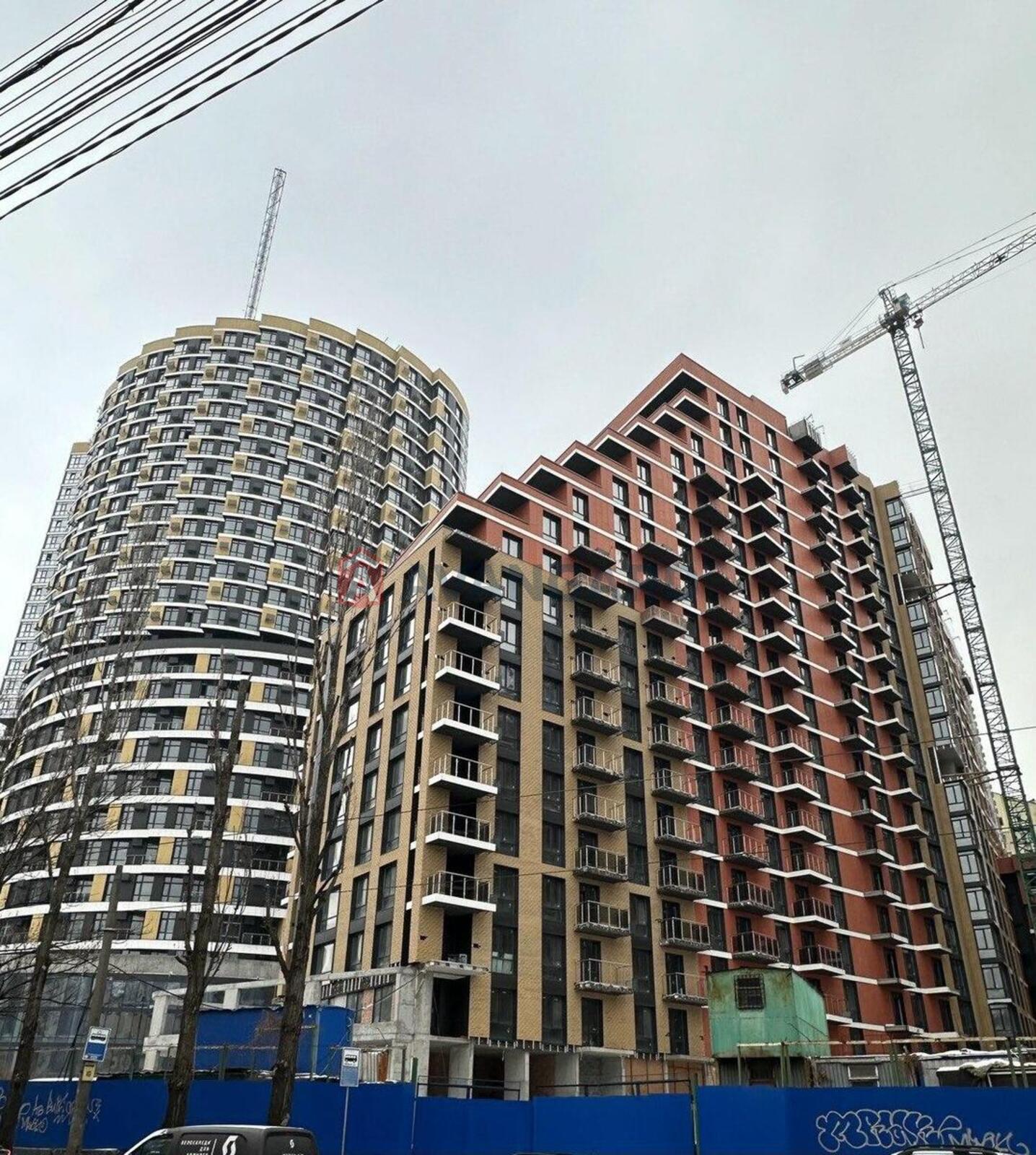 3 ����. ��������, 102/60/20 ��. �., 4/19 ���� ���� 2