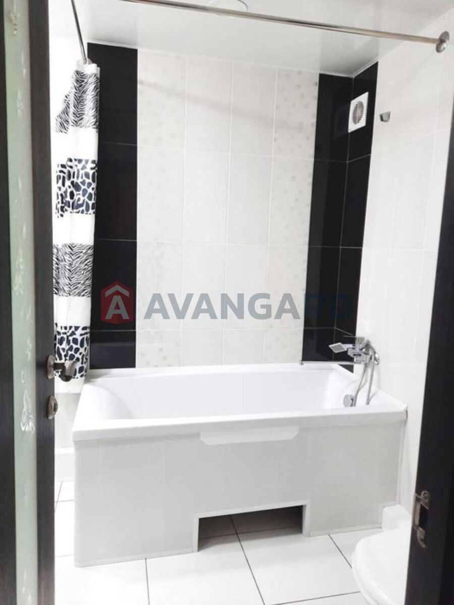 2 ��. ��������, 42/-/6 ��. �., 3/5 ������ ���� 7