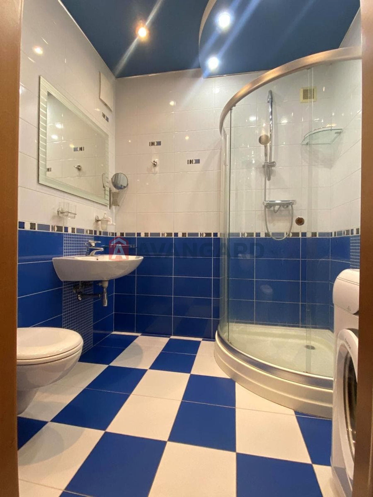 1 . , 43.3 /17,8/10,1 . ., 18/25   10