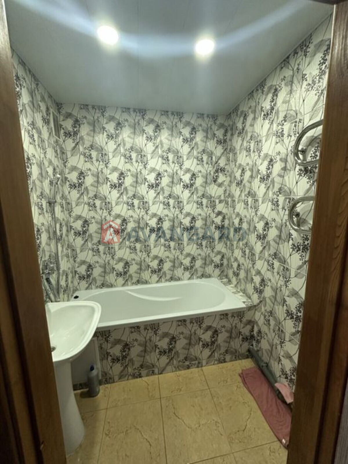 4 ��. ��������, 80/-/31 ��. �., 1/9 ������ ���� 4