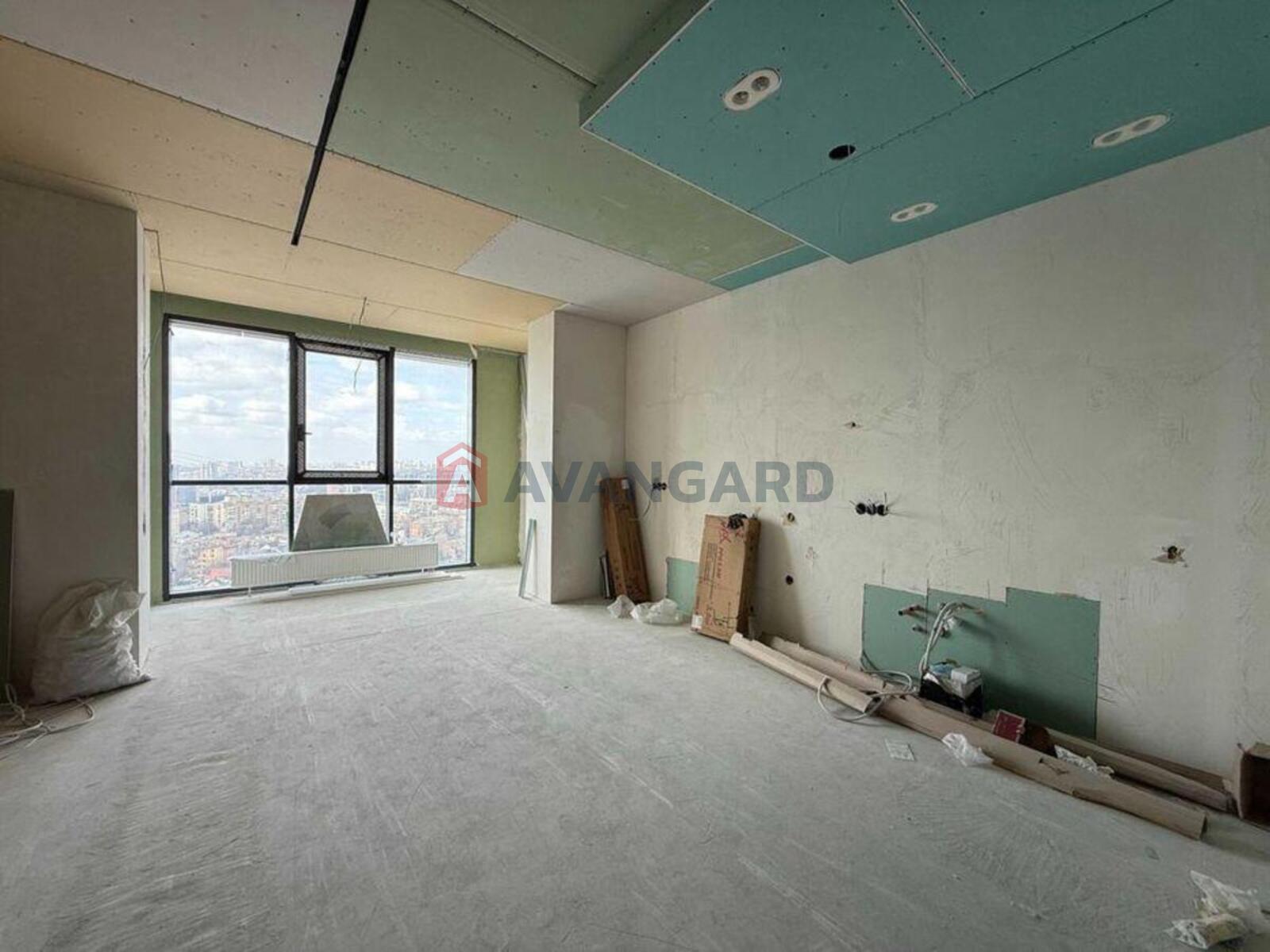 3 ��. ��������, 117/-/30 ��. �., 24/30 ������ ���� 10