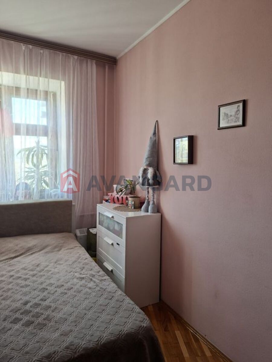 2 ����. ��������, 43/-/5 ��. �., 3/3 ���� ���� 16