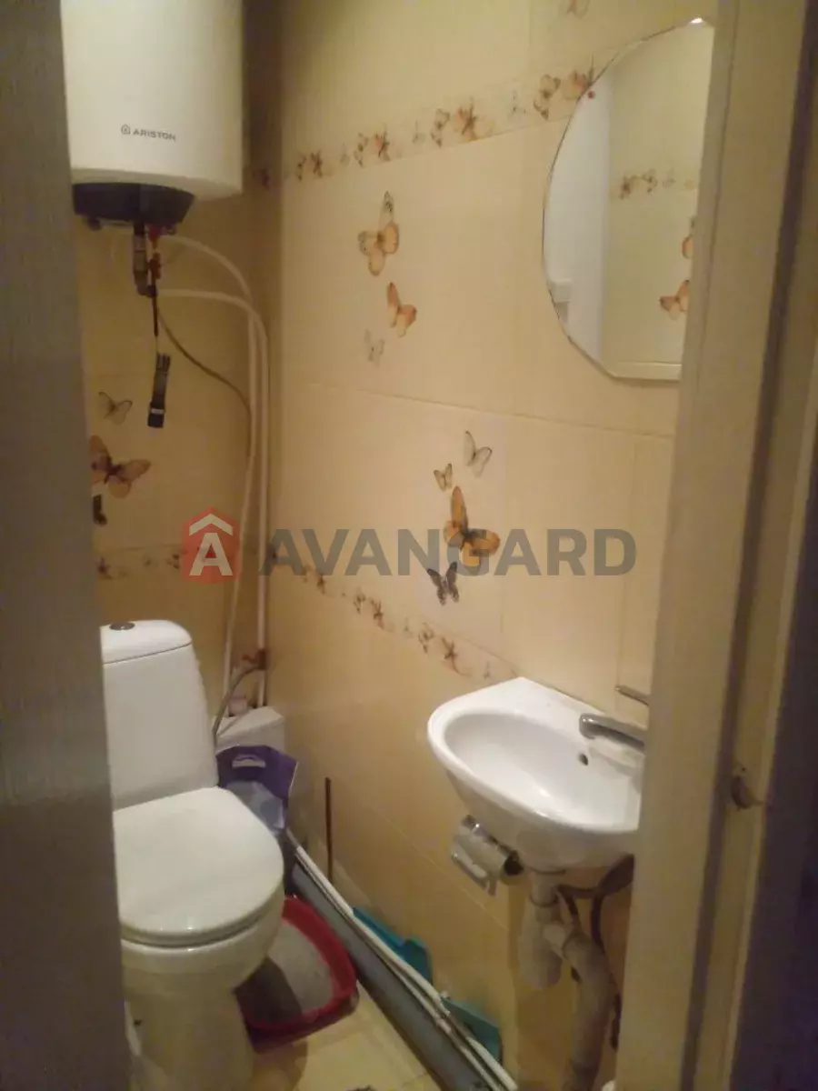 3 ��. ��������, 82/-/9 ��. �., 16/17 ������ ���� 11