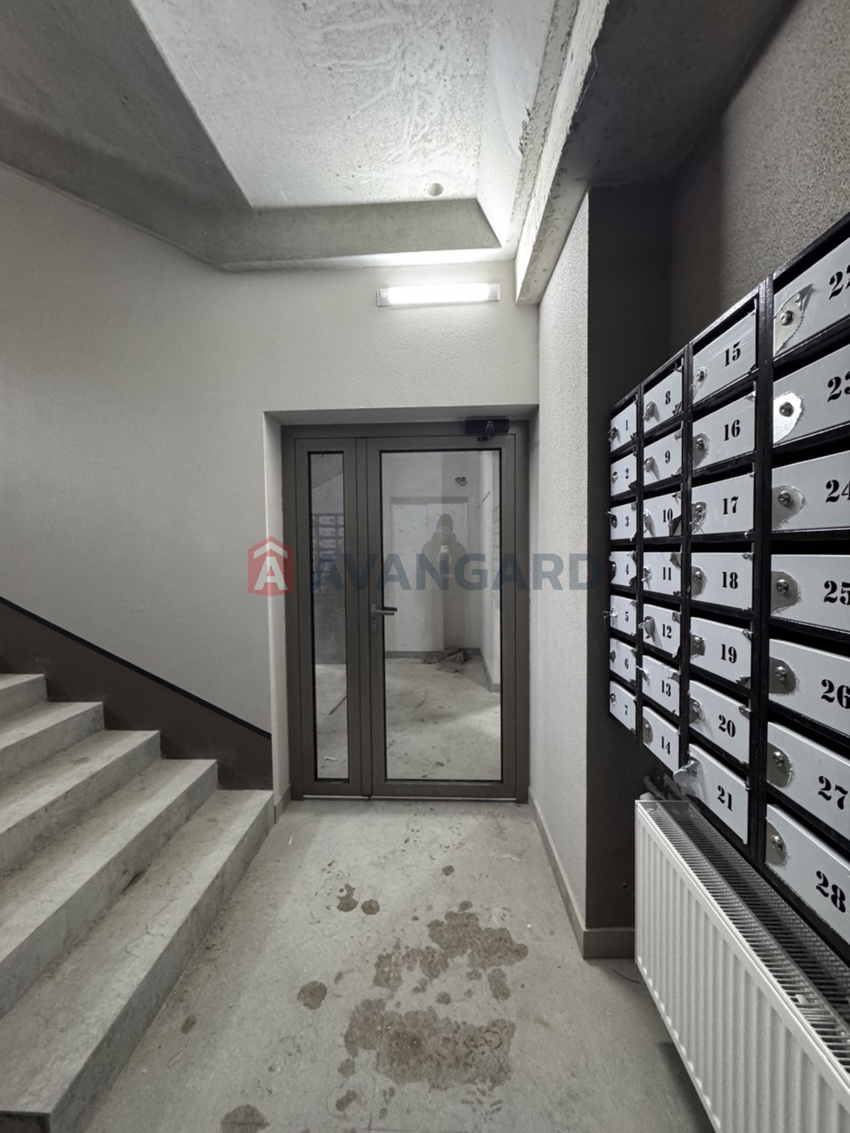 1 ��. ��������, 26/15/5 ��. �., 4/5 ������ ���� 21