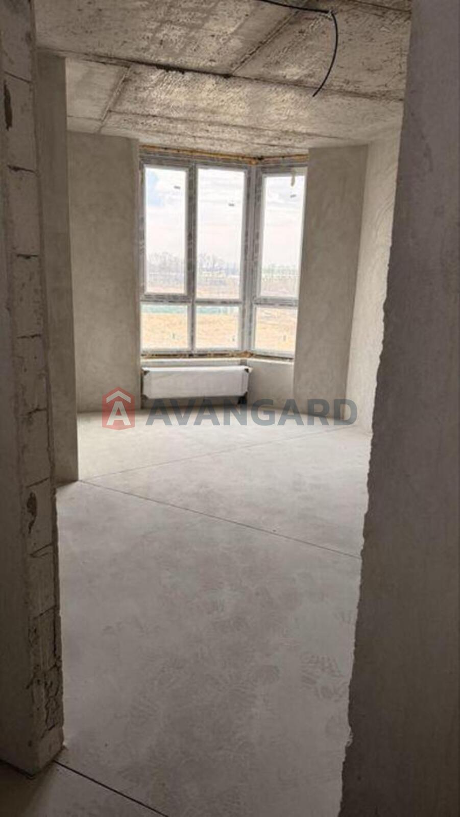 1 ��. ��������, 40/-/14 ��. �., 5/10 ������ ���� 4