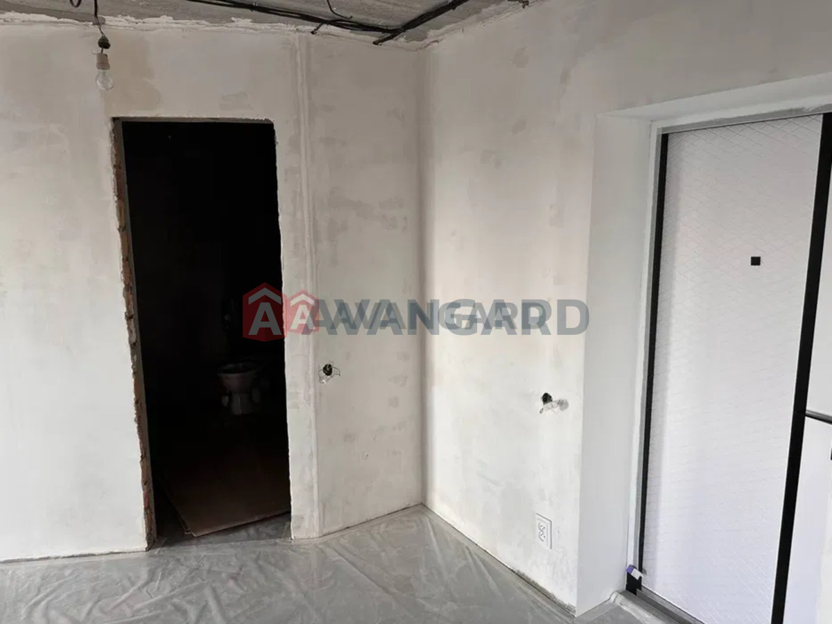 2 . , 67/-/13 . ., 8/10   25