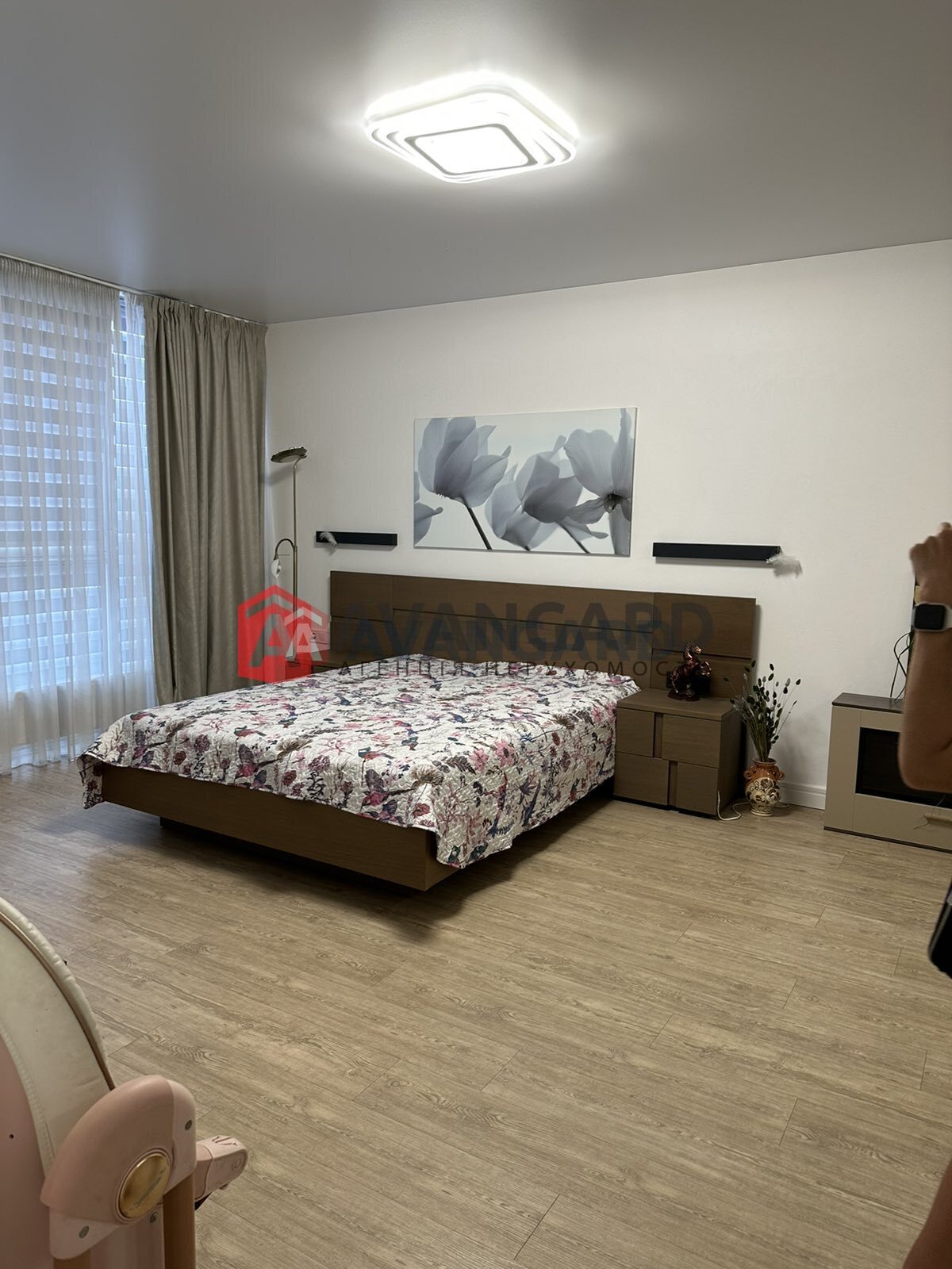 2 ��. ��������, 74/-/17 ��. �., 6/7 ������ ���� 3