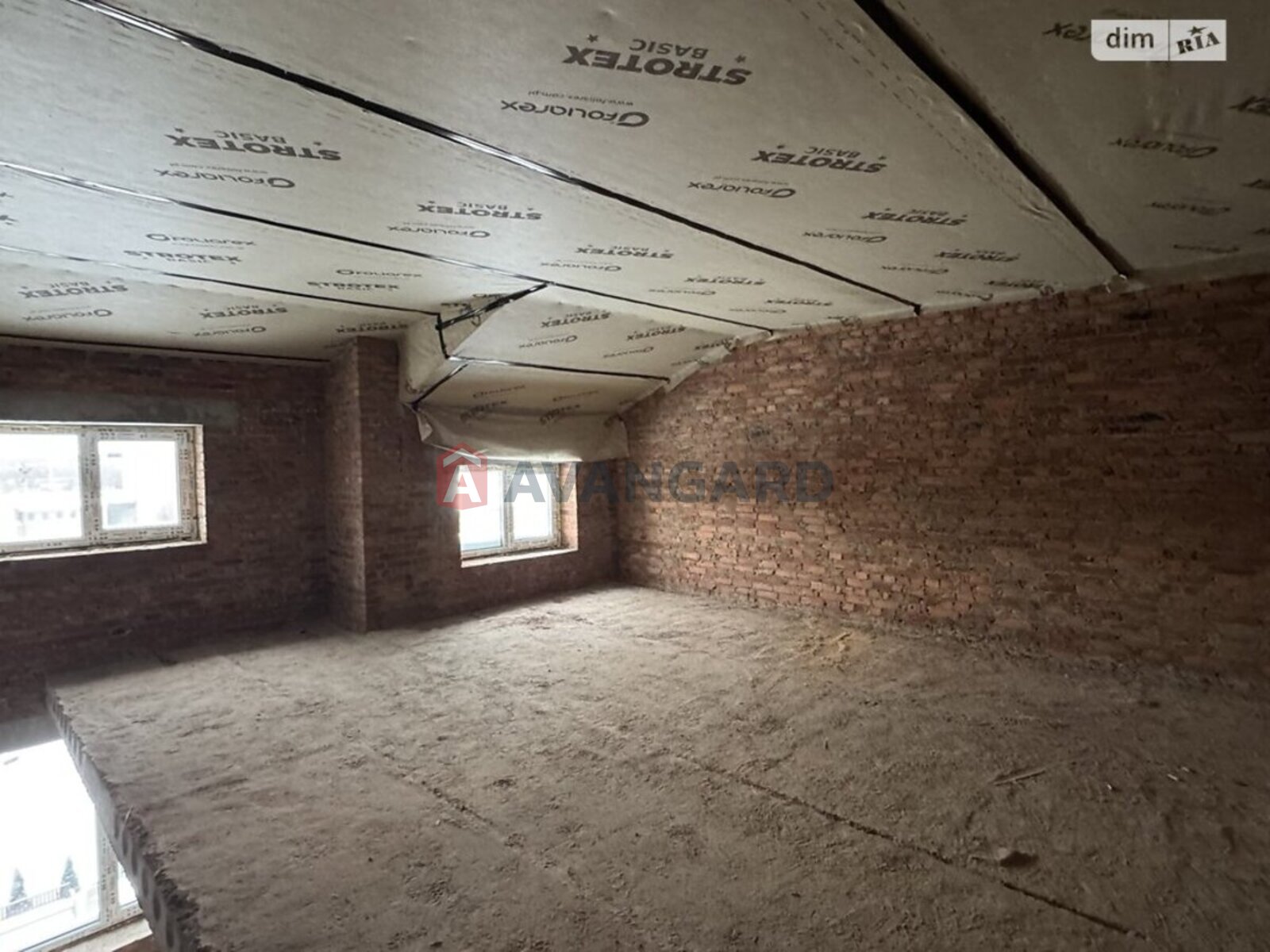 2 ��. ��������, 79/-/- ��. �., 3/3 ������ ���� 11