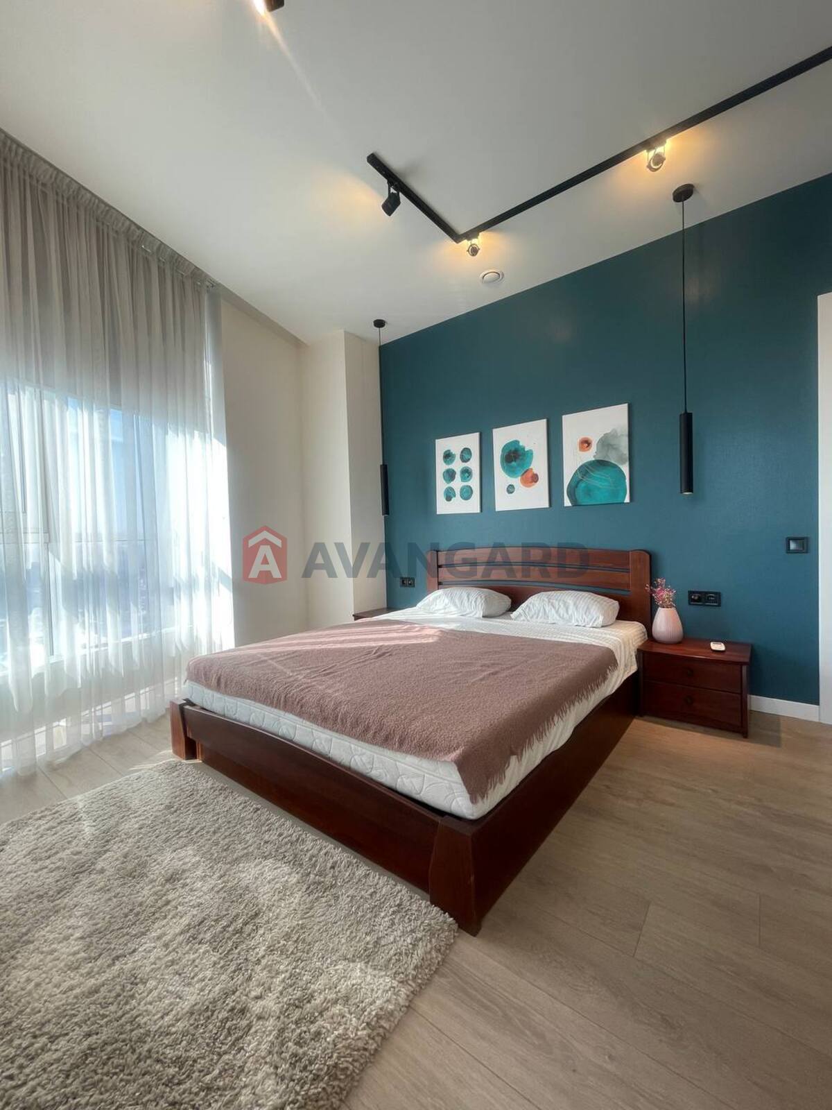 4 . , 120/-/53 . ., 18/24   18