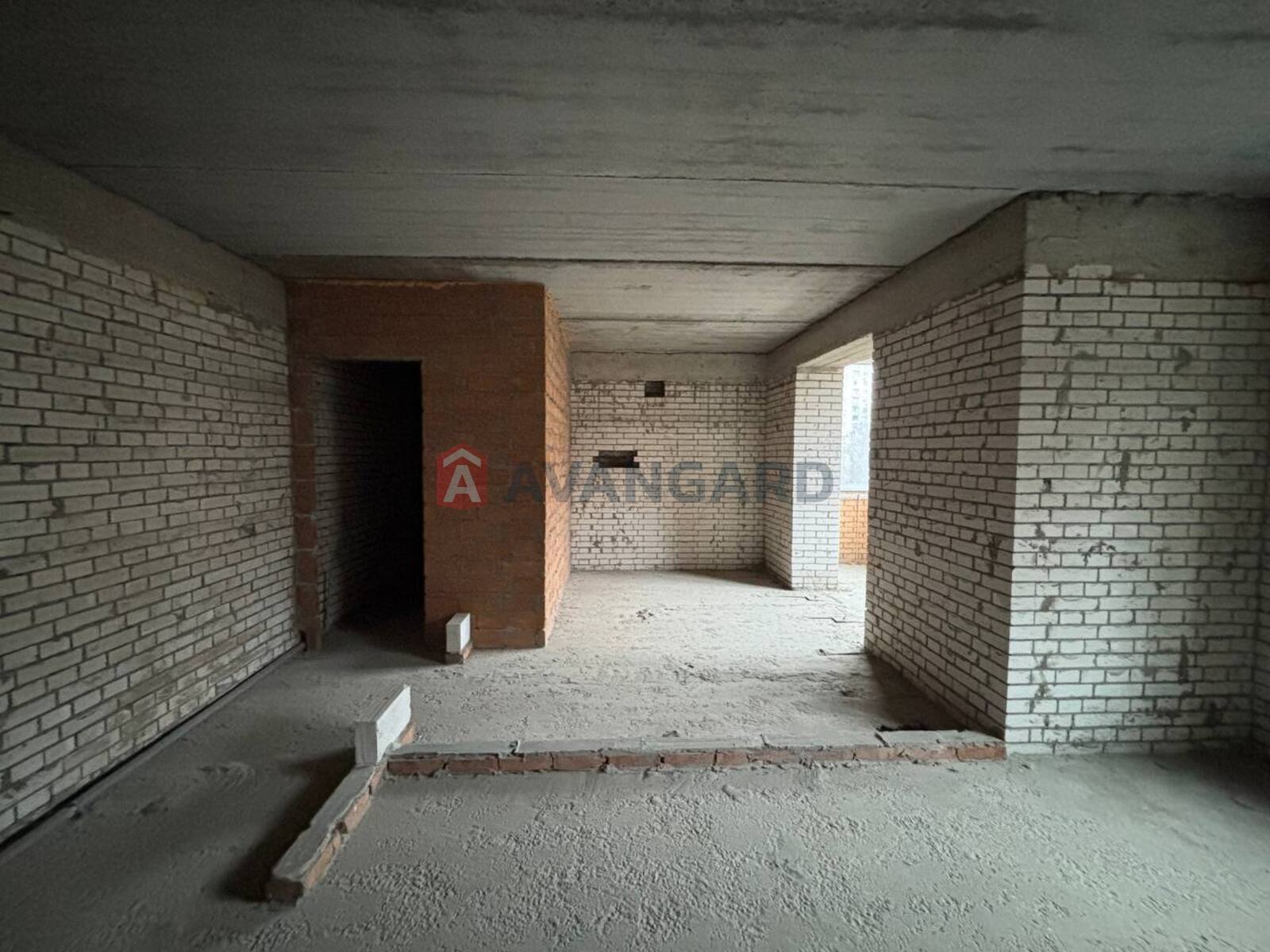 1 ����. ��������, 44/17/15 ��. �., 3/12 ���� ���� 1