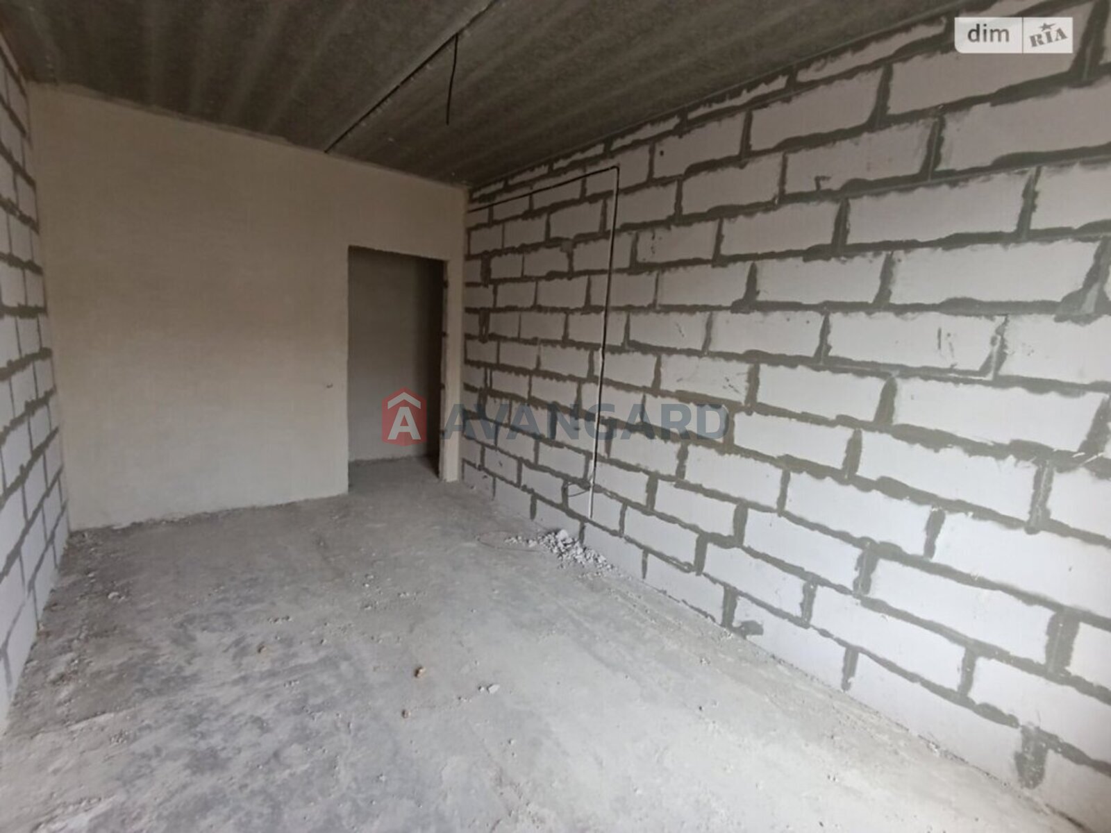 2 ��. ��������, 57/27/11 ��. �., 6/10 ������ ���� 5